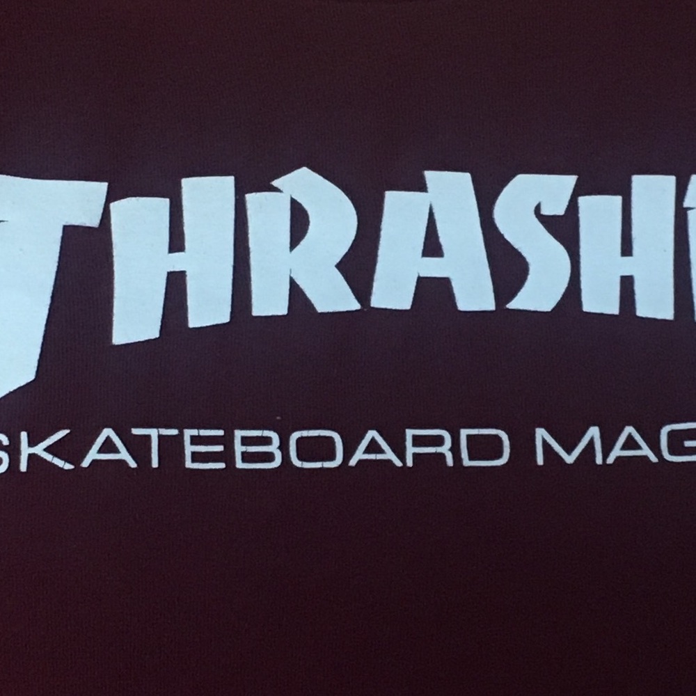 Burgundy thrasher t shirt - Picture 2 of 2